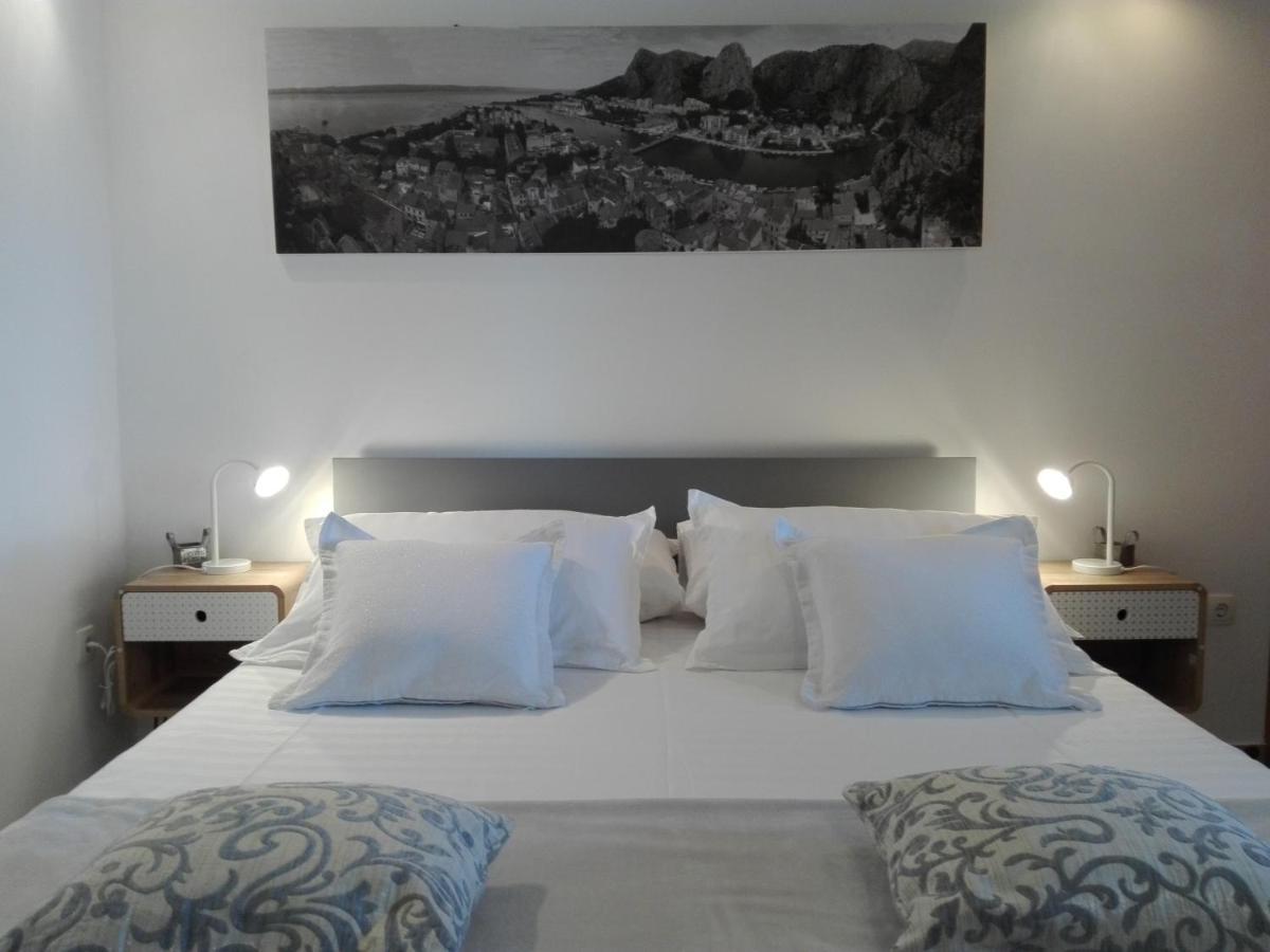 Apartment Zizi Omiš Extérieur photo